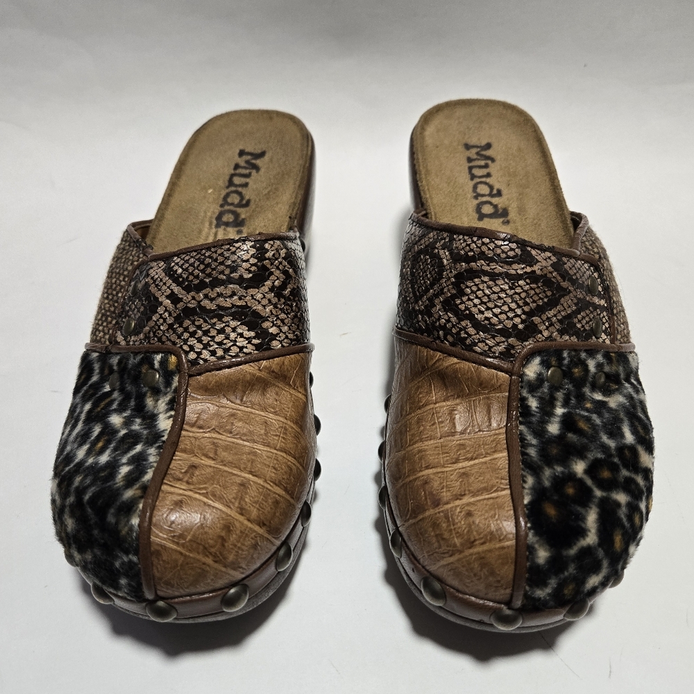 Mudd French Clogs Size 7.5 Y2K Faux Snakeskin Leopard Print Studded 2000s